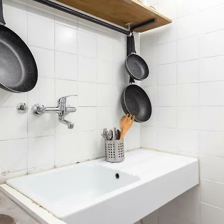 Domus Trastevere Апартаменты Рим